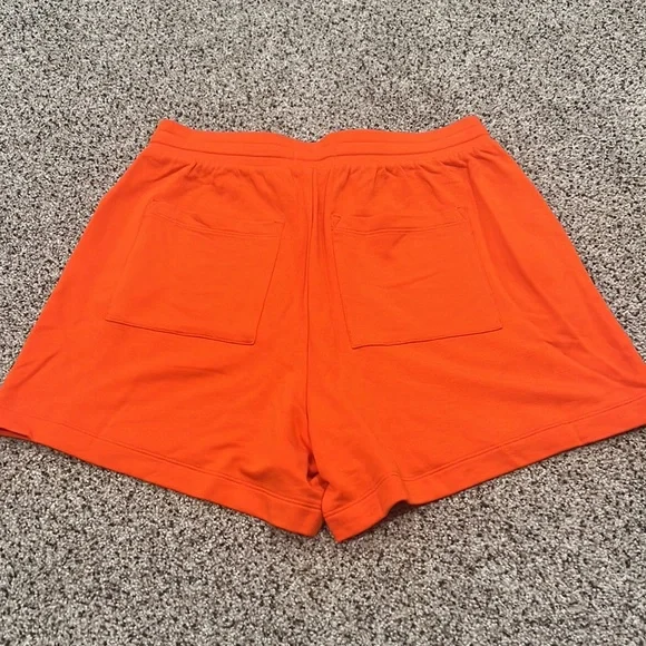 Lou & Grey Signature Softblend Drawstring Shorts size small - Picture 4 of 5